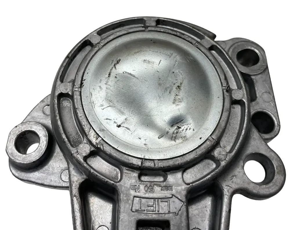 media-catalog-product-a-4-a4702001670_j.webp